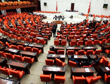 «Πιέσεις» της αντιπολίτευσης στην Τουρκία σε Ερντογάν για να διακόψει τις διπλωματικές σχέσεις με το Ισραήλ